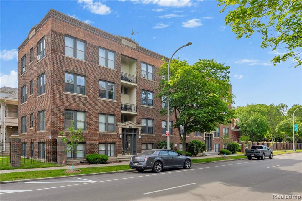 7750 3rd Street, Unit 101 Detroit, MI 48202 - Photo 40 of 42