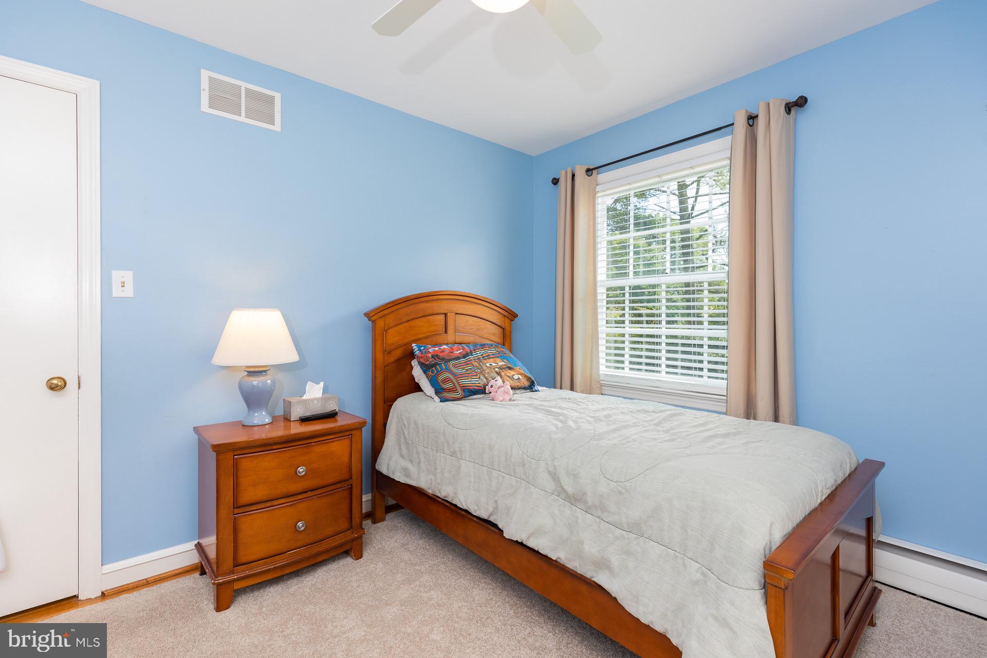 220 Planet Road Newark, DE 19711 - Photo 21 of 27 Bedroom 3