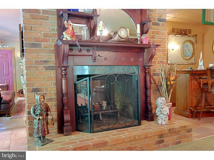 2862 Deep Creek Road Green Lane, PA 18054 - Photo 11 of 25 Gallery Image 11