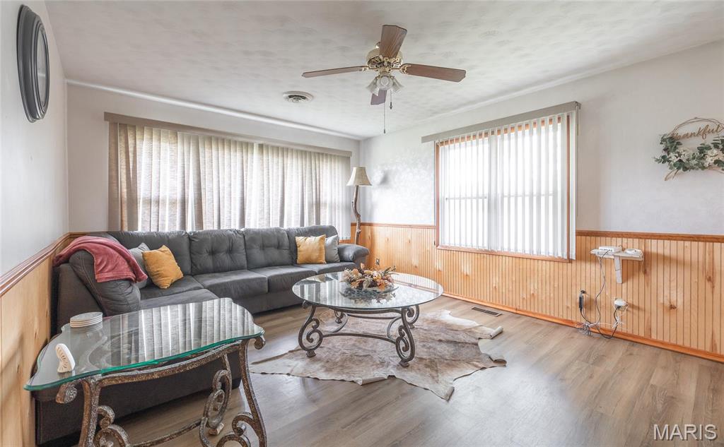 24265 Vinyard Road Cuba, MO 65453 - Photo 11 of 45