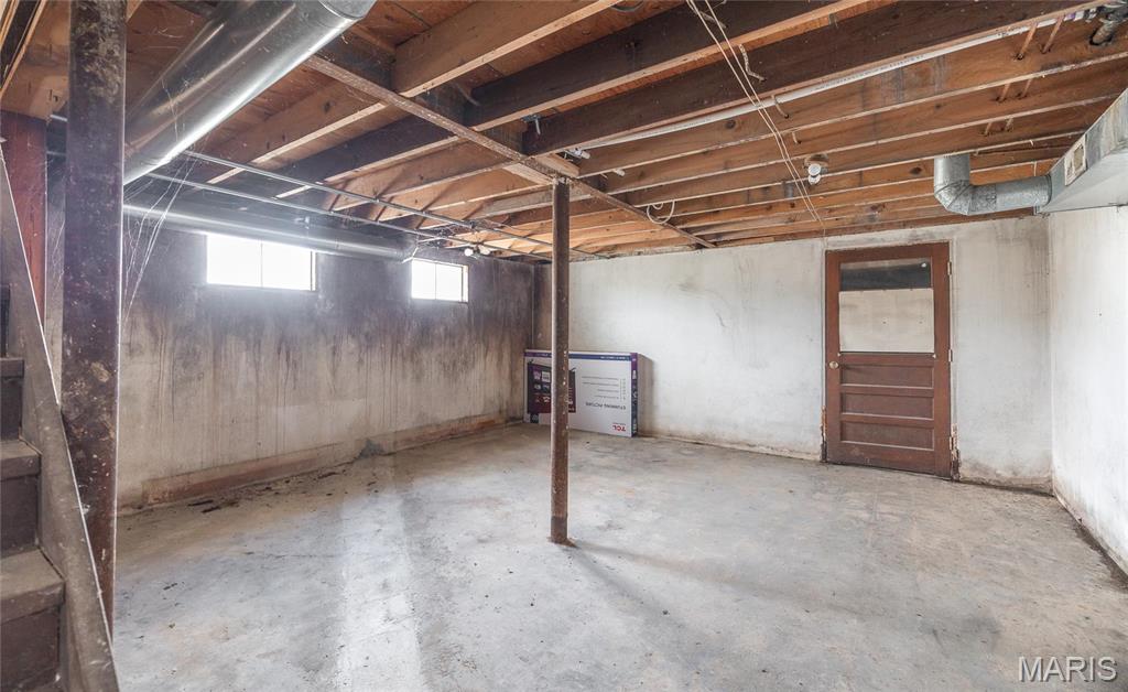 24265 Vinyard Road Cuba, MO 65453 - Photo 19 of 46