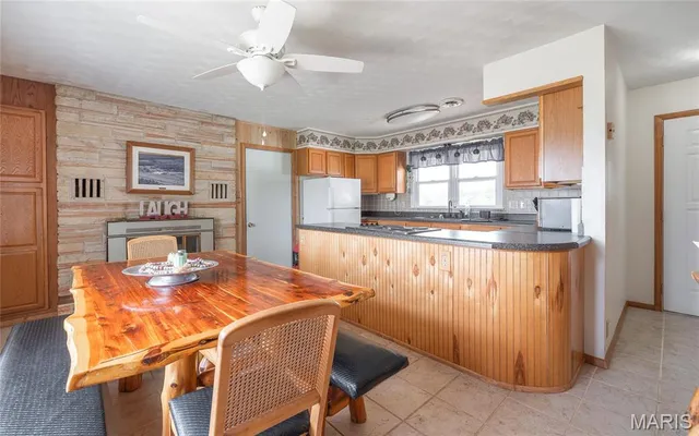 $625,000 | 24265 Vinyard Road, Cuba, MO 65453