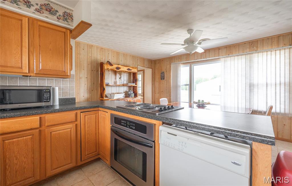 24265 Vinyard Road Cuba, MO 65453 - Photo 9 of 45