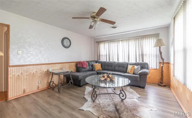 $625,000 | 24265 Vinyard Road, Cuba, MO 65453