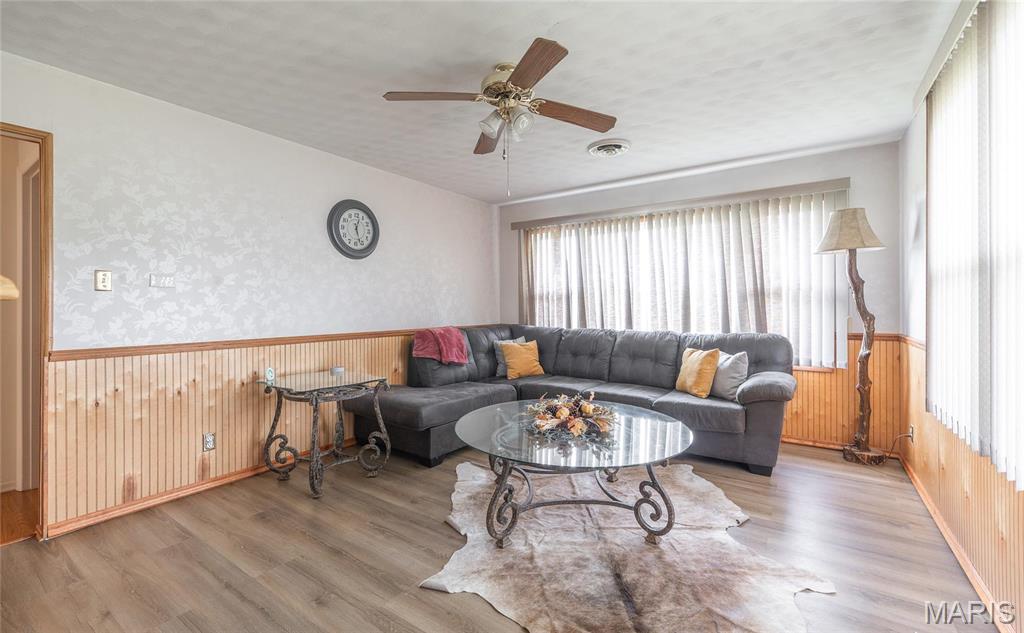 24265 Vinyard Road Cuba, MO 65453 - Photo 10 of 45