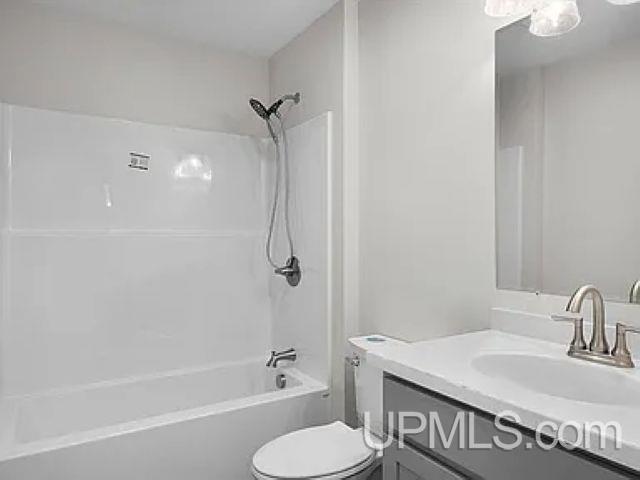 820 Willow Creek Road Escanaba, MI 49829 - Photo 32 of 36