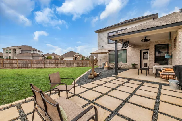 a view of outdoor space yard deck and patio