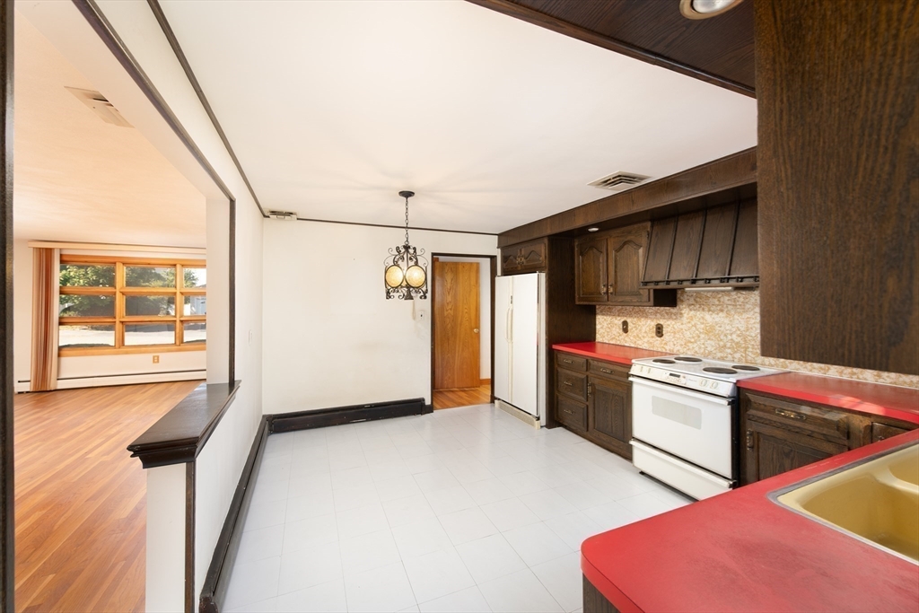 23 Johnny Road Revere, MA 02151 - Photo 11 of 20 Gallery Image 11