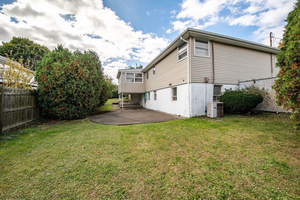 23 Johnny Road Revere, MA 02151 - Photo 3 of 20 Gallery Image 3