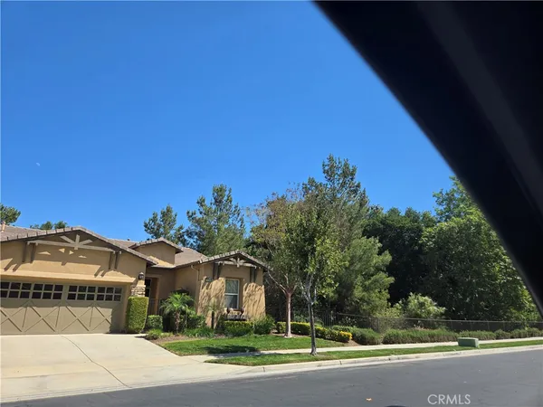$699,999 | 24590 Lowe Drive, Corona, CA 92883
