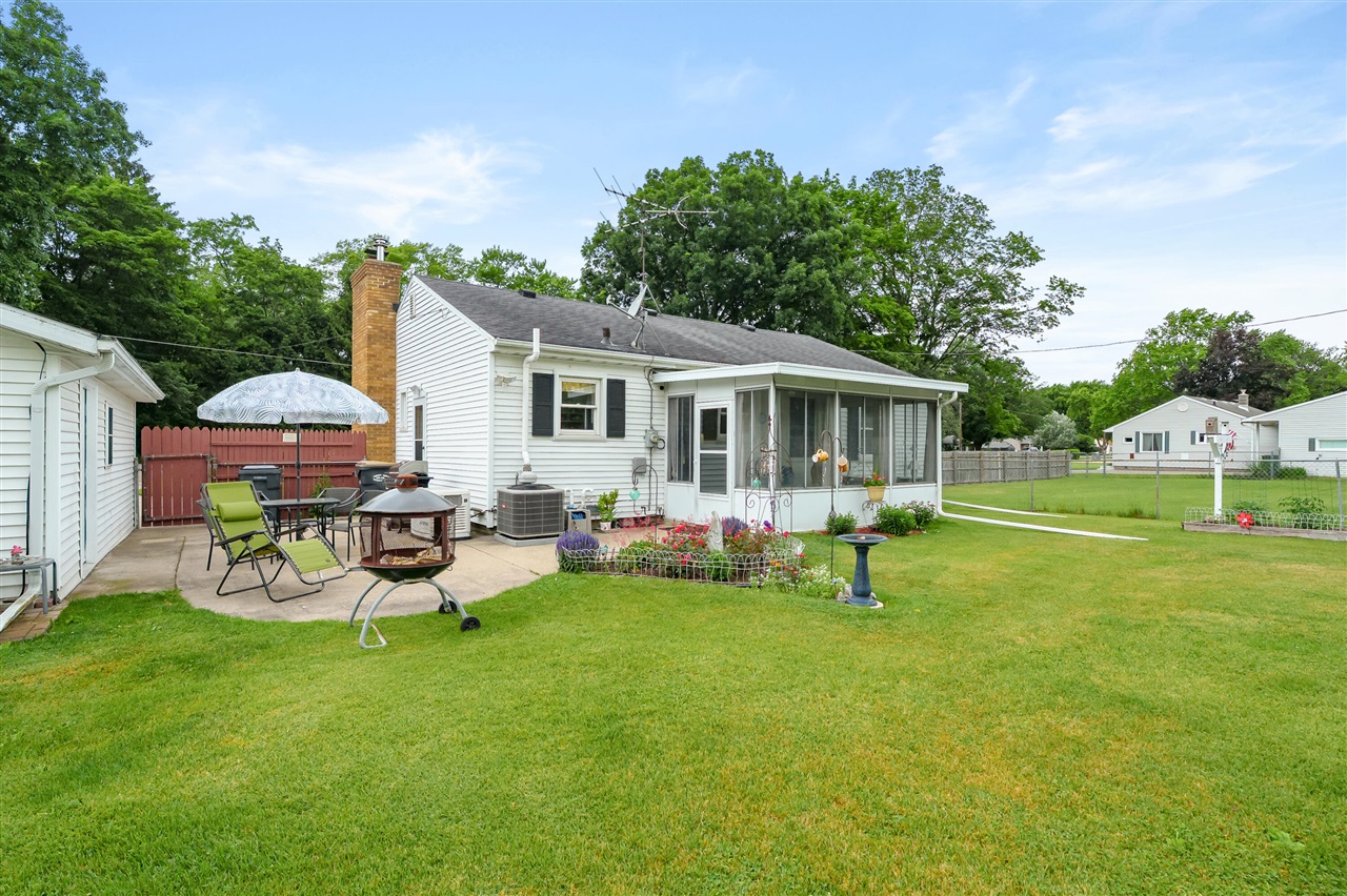 9809 South Sprinkle Road Portage, MI 49002 - Photo 19 of 22