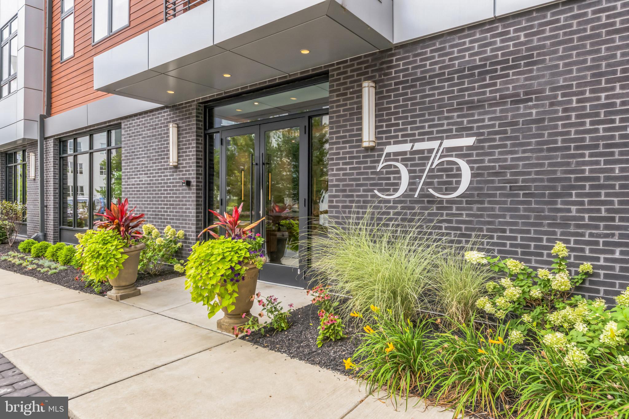 575 South Goddard Blvd Unit 204  