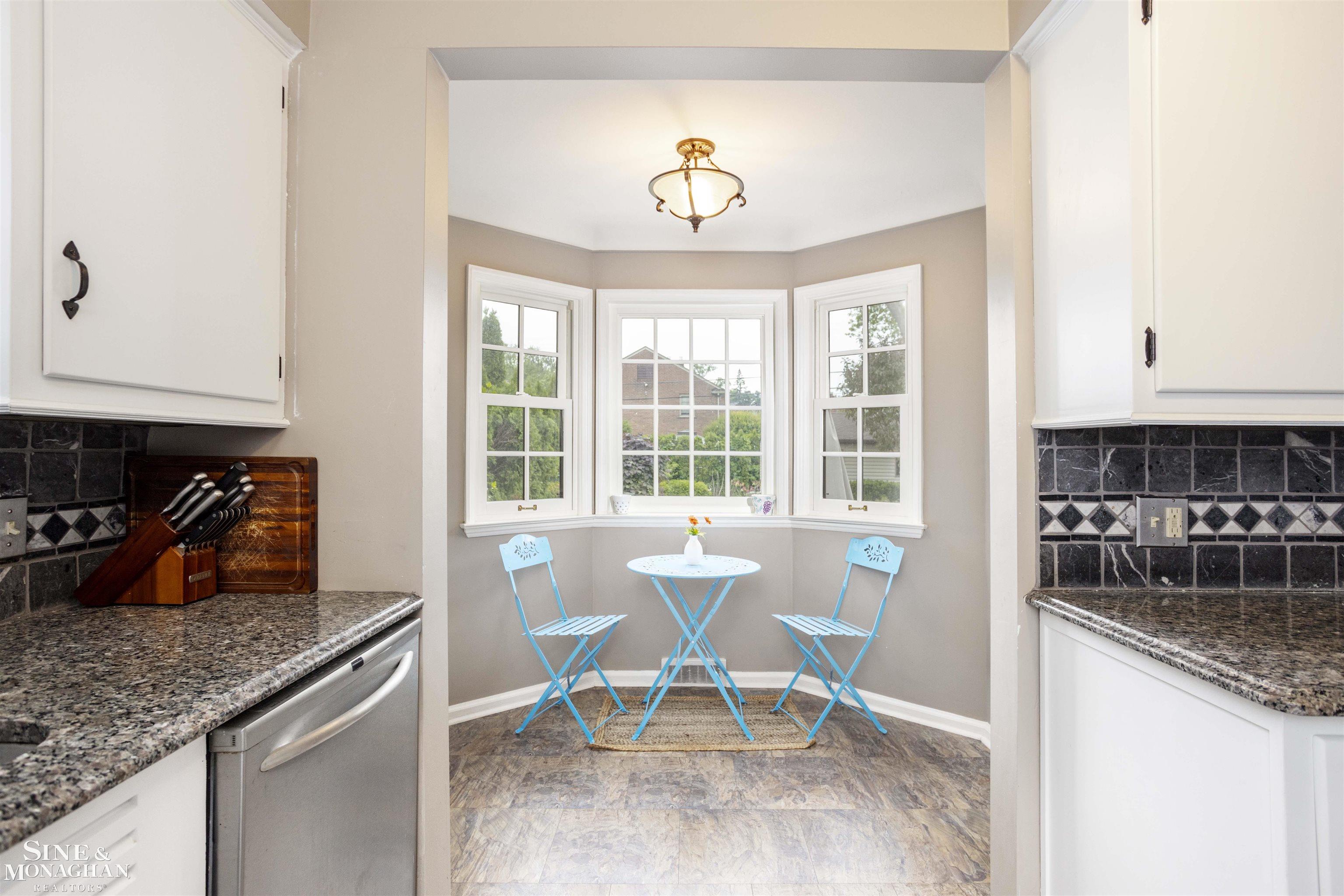 293 Moran Road Grosse Pointe Farms, MI 48236 - Photo 10 of 41 Gallery Image 10