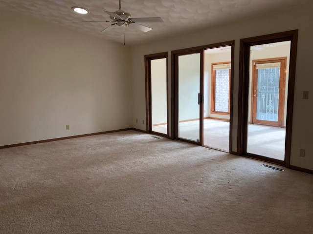 1367 South Trainer Road Rockford, IL 61108 - Photo 4 of 21 Gallery Image 4