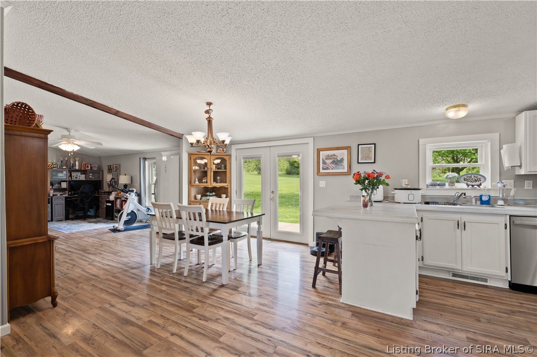 4900 East Robin Road Pekin, IN 47165 - Photo 15 of 39