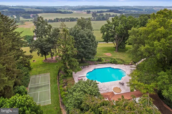 $2,100,000 | 6759 Moulstown Road, Hanover, PA 17331