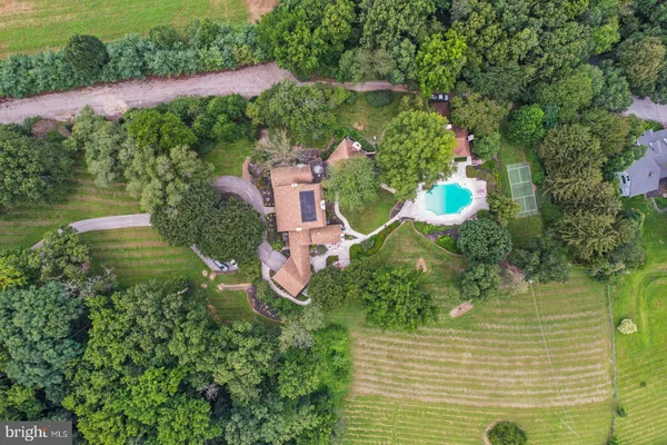 $2,100,000 | 6759 Moulstown Road, Hanover, PA 17331