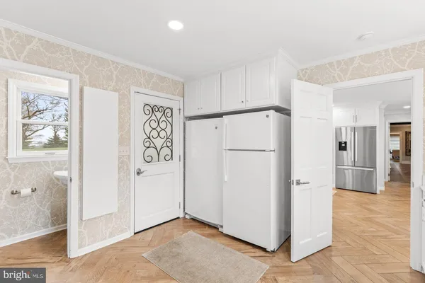 $2,100,000 | 6759 Moulstown Road, Hanover, PA 17331