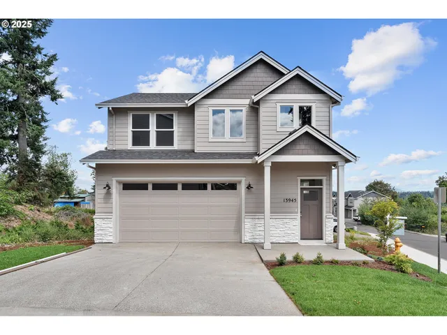 $629,960 | 13945 Southeast Piper Cub Way, Milwaukie, OR 97267