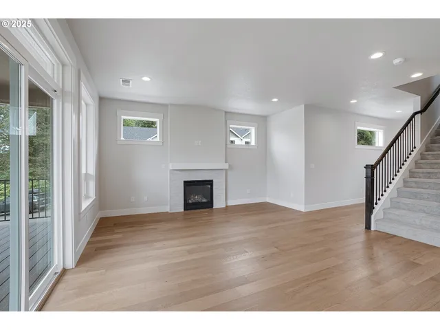 $629,960 | 13945 Southeast Piper Cub Way, Milwaukie, OR 97267