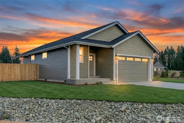 $439,900 | 8 Hobble Creek Street, Elma, WA 98541