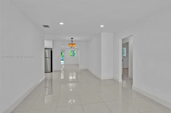 $598,000 | 104 Southwest 7th Street, Hallandale Beach, FL 33009
