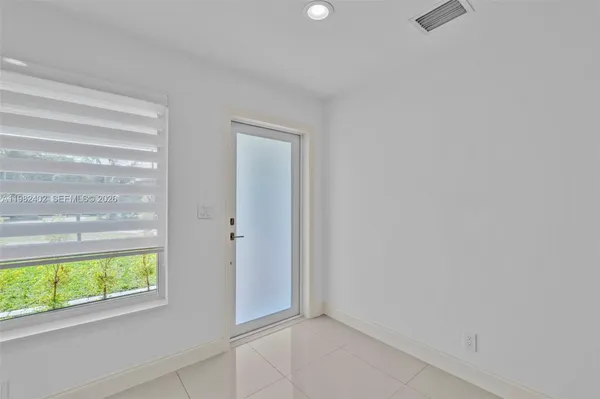 $598,000 | 104 Southwest 7th Street, Hallandale Beach, FL 33009