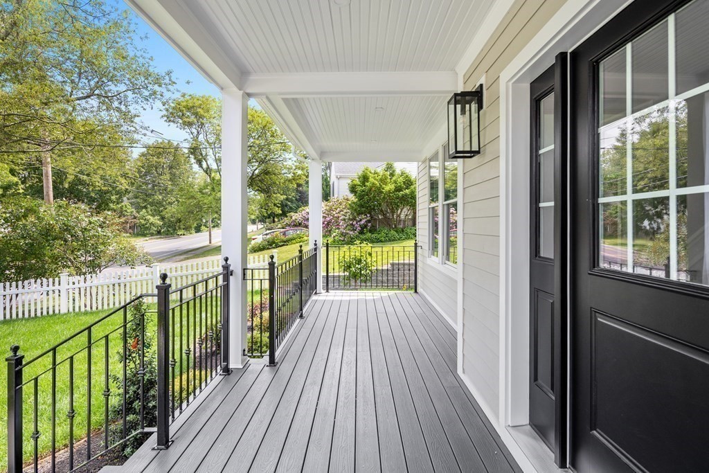 1019 Central Avenue Needham, MA 02492 - Photo 5 of 28