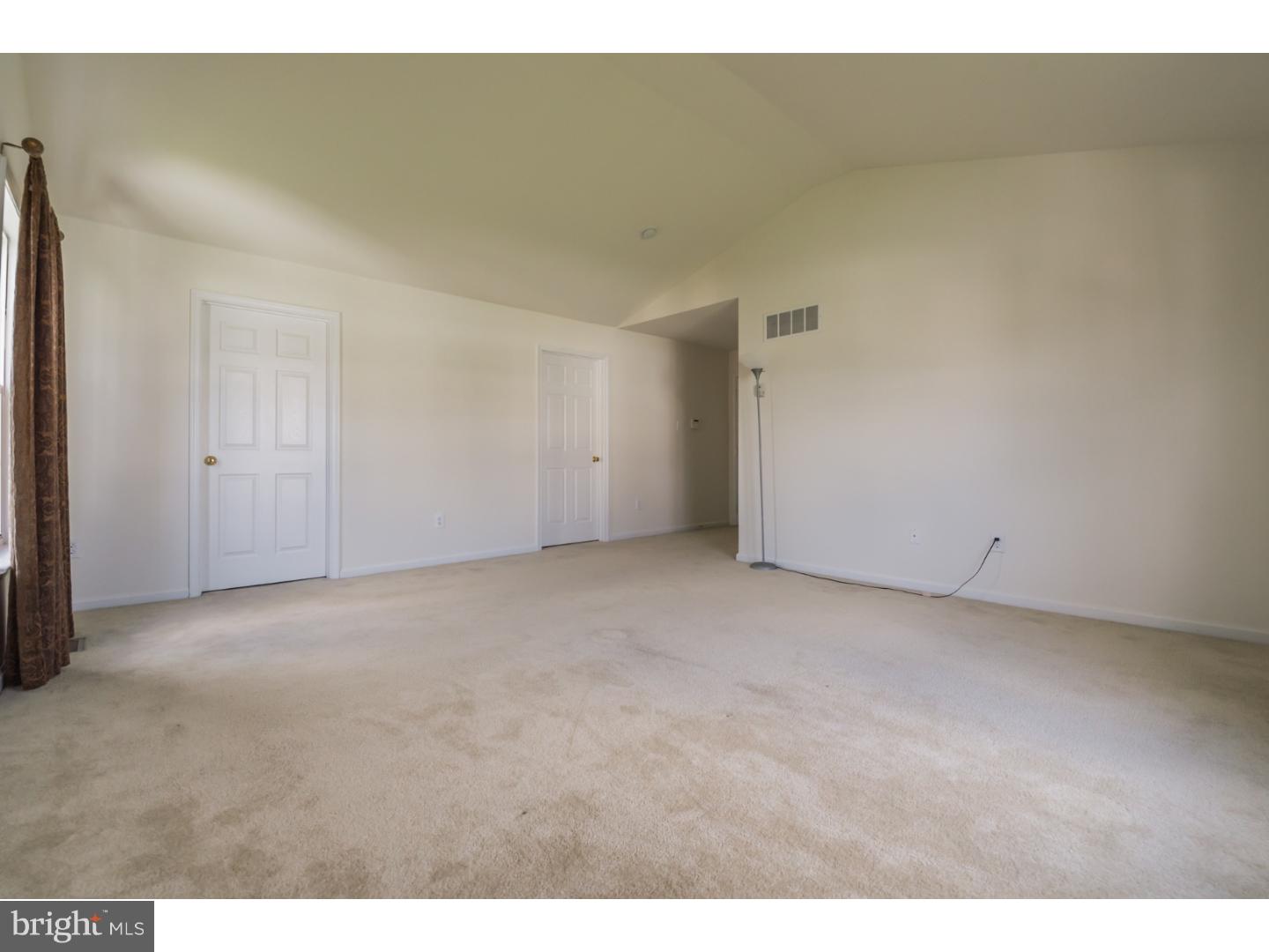 136 Tatham Road Bensalem, PA 19020 - Photo 16 of 24 Gallery Image 16