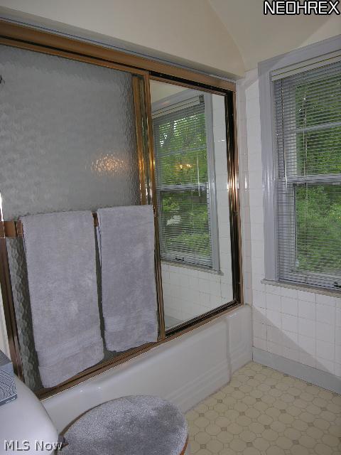 1314 Avondale Road Cleveland, OH 44121 - Photo 15 of 17 Gallery Image 15
