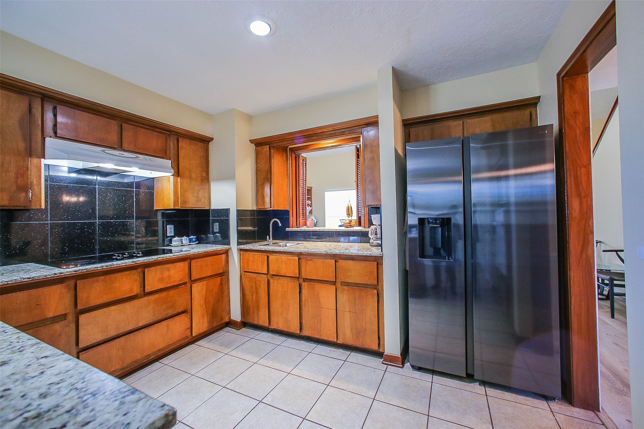9511 Sharpcrest Street Houston, TX 77036 - Photo 7 of 28