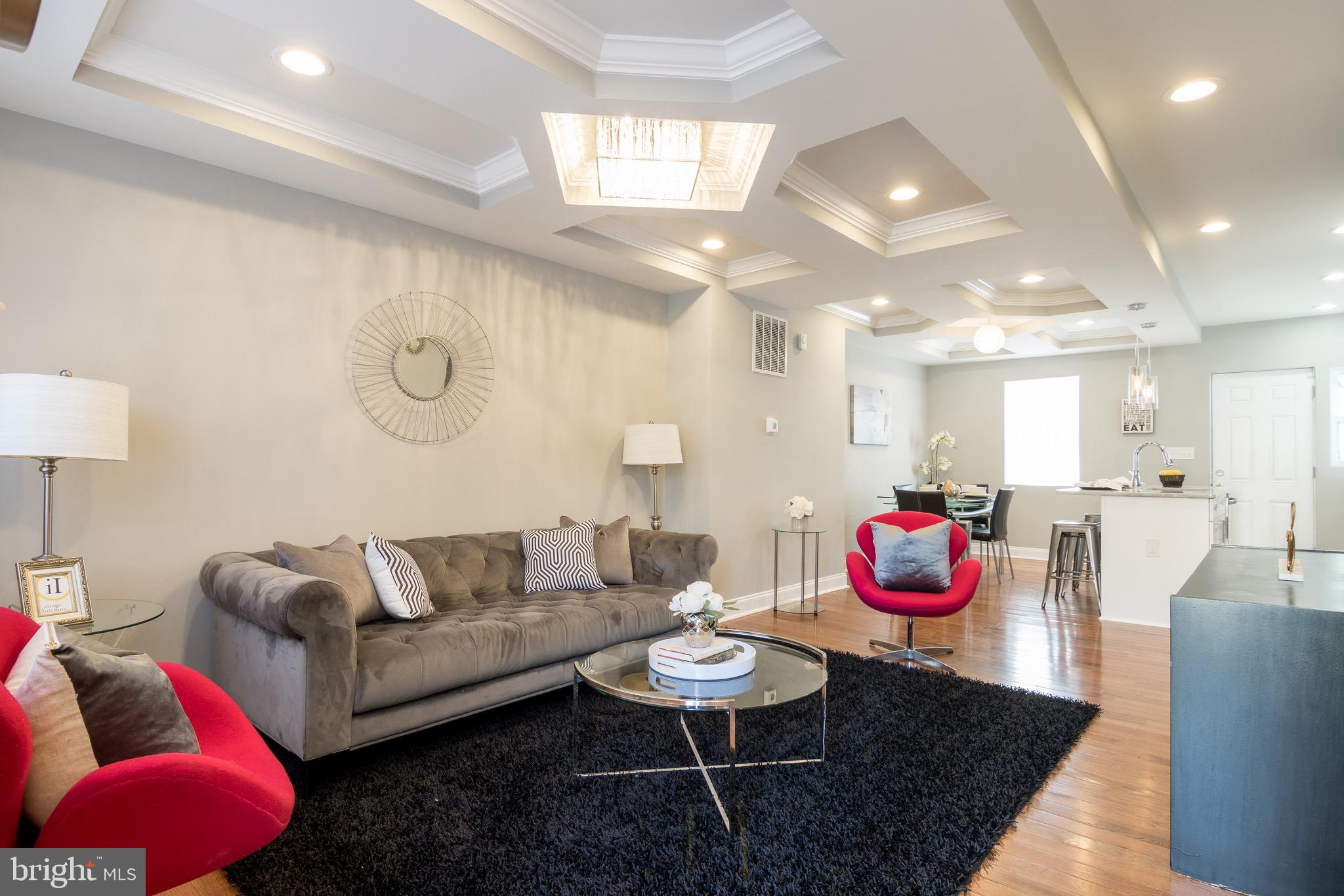 3811 Rokeby Road Baltimore, MD 21229 - Photo 2 of 37