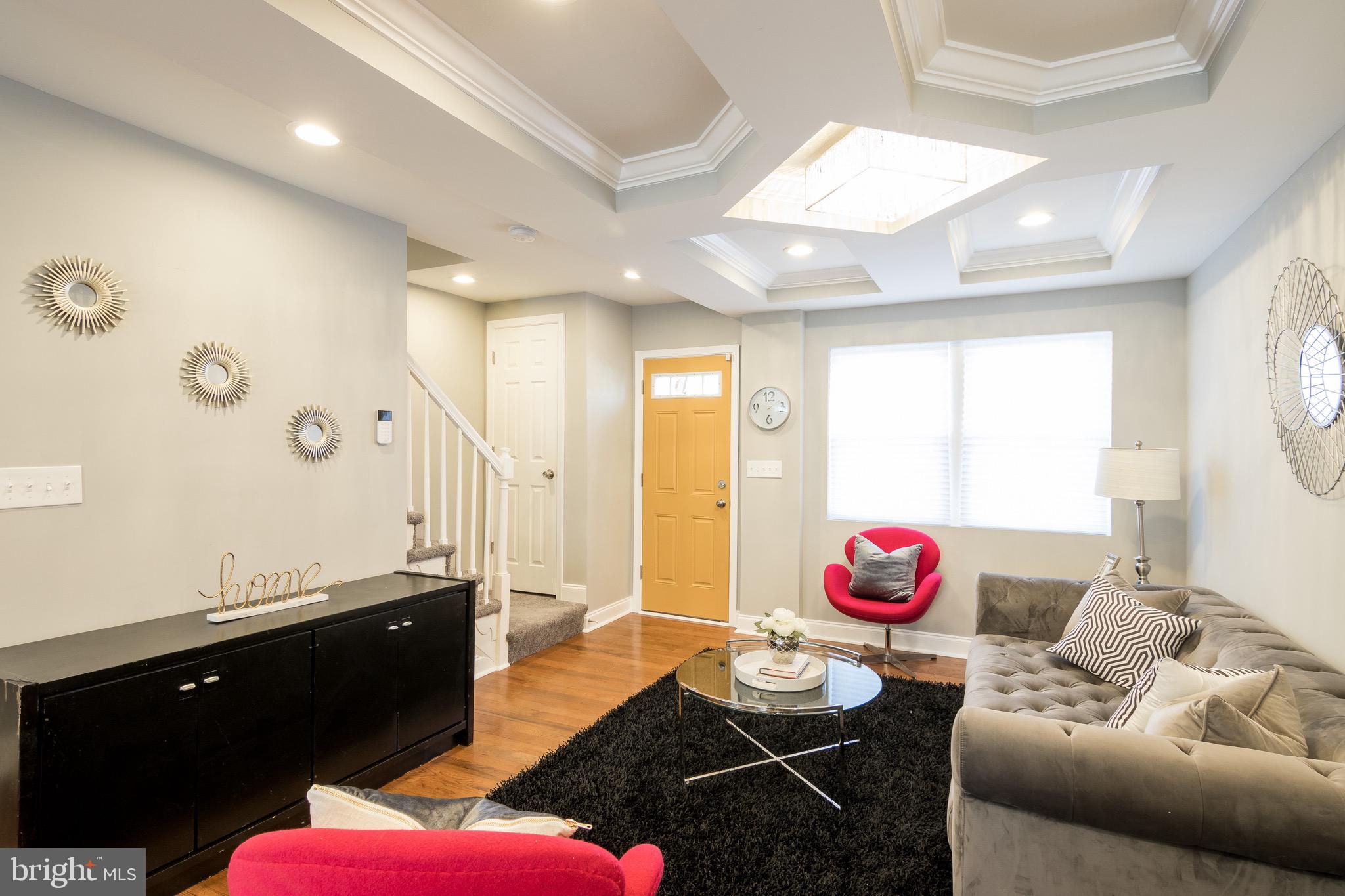 3811 Rokeby Road Baltimore, MD 21229 - Photo 6 of 37