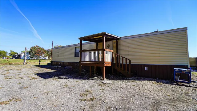 $1,300 | 1104 North King Road, Fate, TX 75189