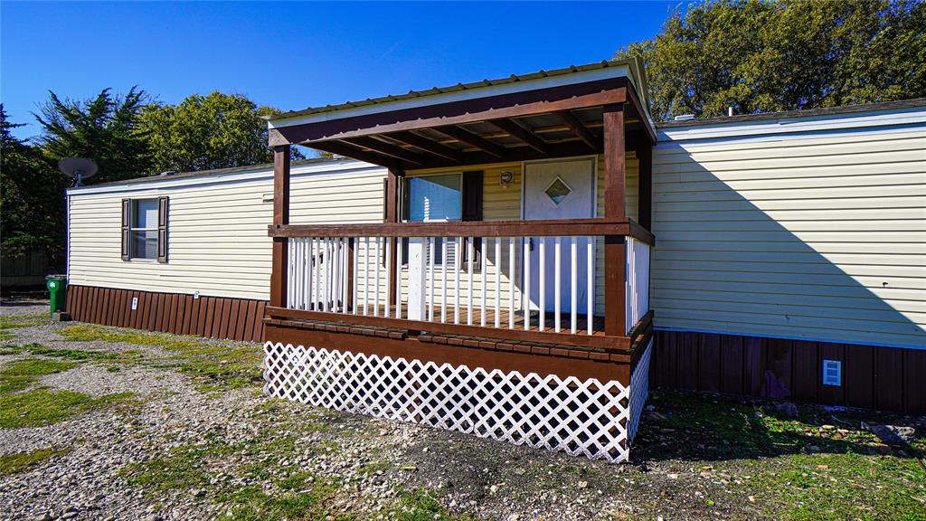 1104 North King Road Fate, TX 75189 - Photo 2 of 15 a front view of a house