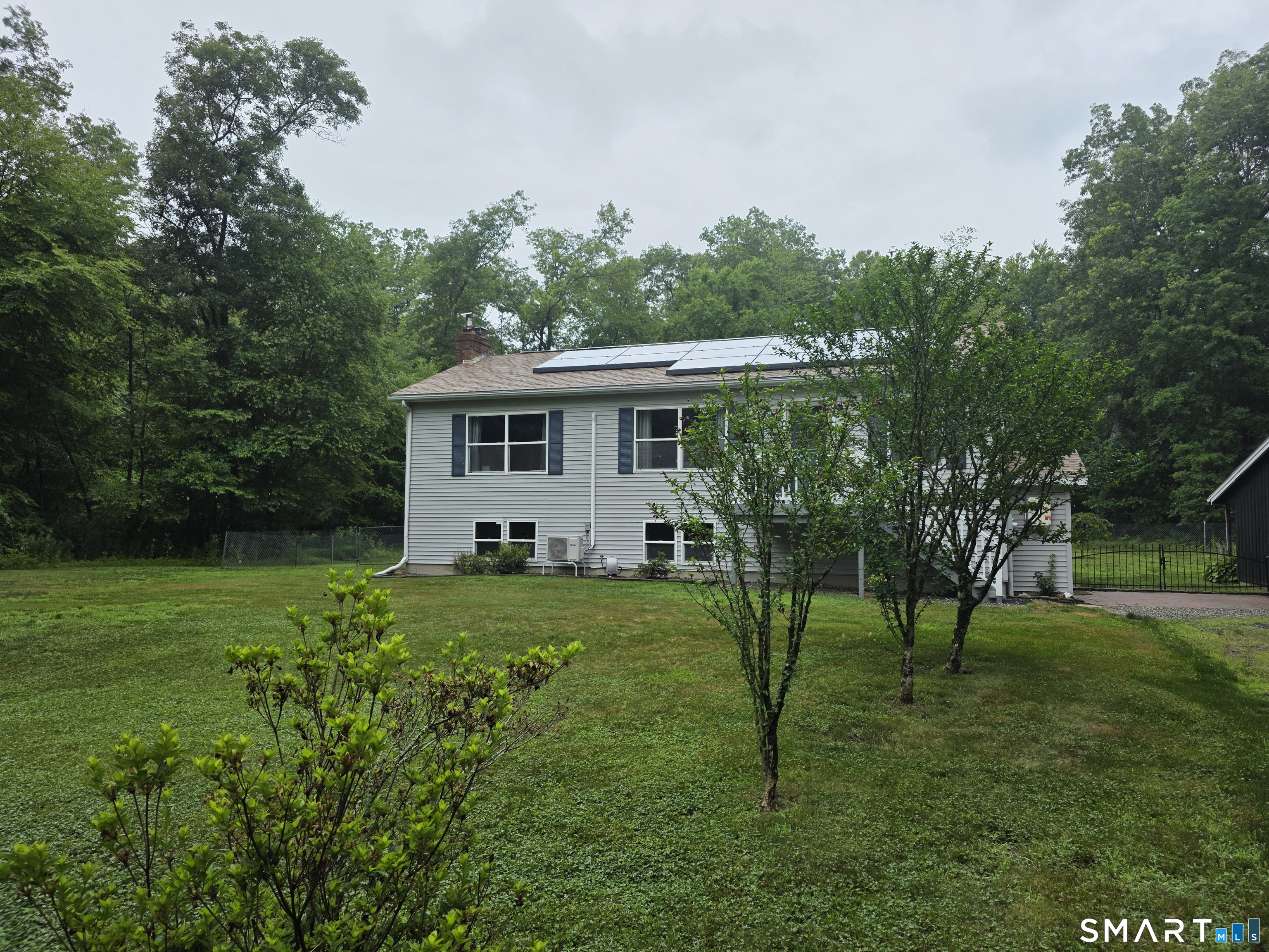 29 Bingham Road Canterbury, CT 06331 - Photo 1 of 37