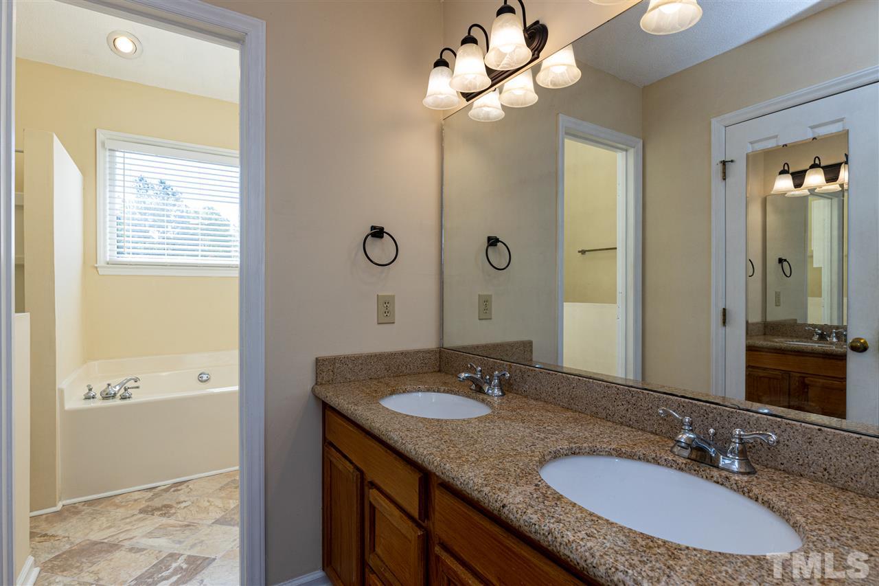 4512 Emmit Drive Raleigh, NC 27604 - Photo 14 of 30