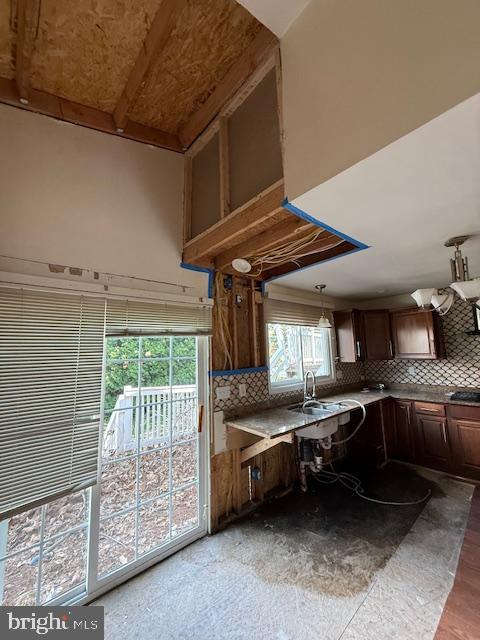 9117 Bustleton Avenue Philadelphia, PA 19115 - Photo 9 of 25