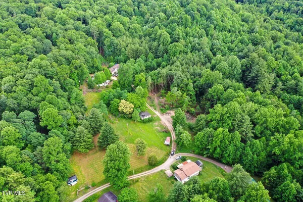 $45,000 | 1258 Hawkins Road, Laurel Bloomery, TN 37680