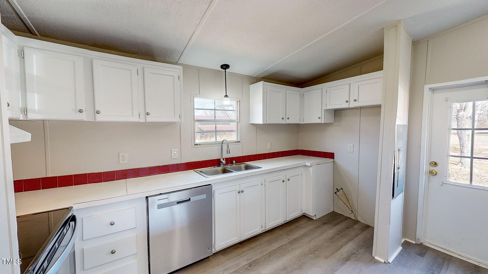 4292 County Home Road Blanch, NC 27212 - Photo 10 of 33 4292-County-Home-02212024_061421