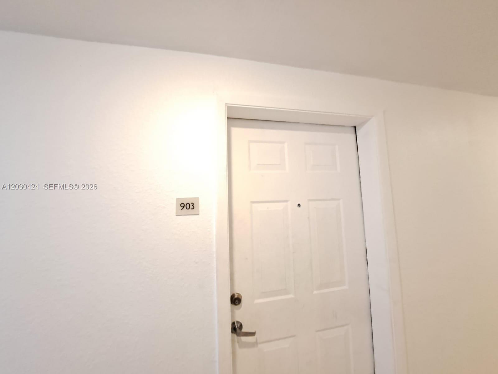 120 Southwest 8th Avenue, Unit 903 Miami, FL 33130 - Photo 11 of 25