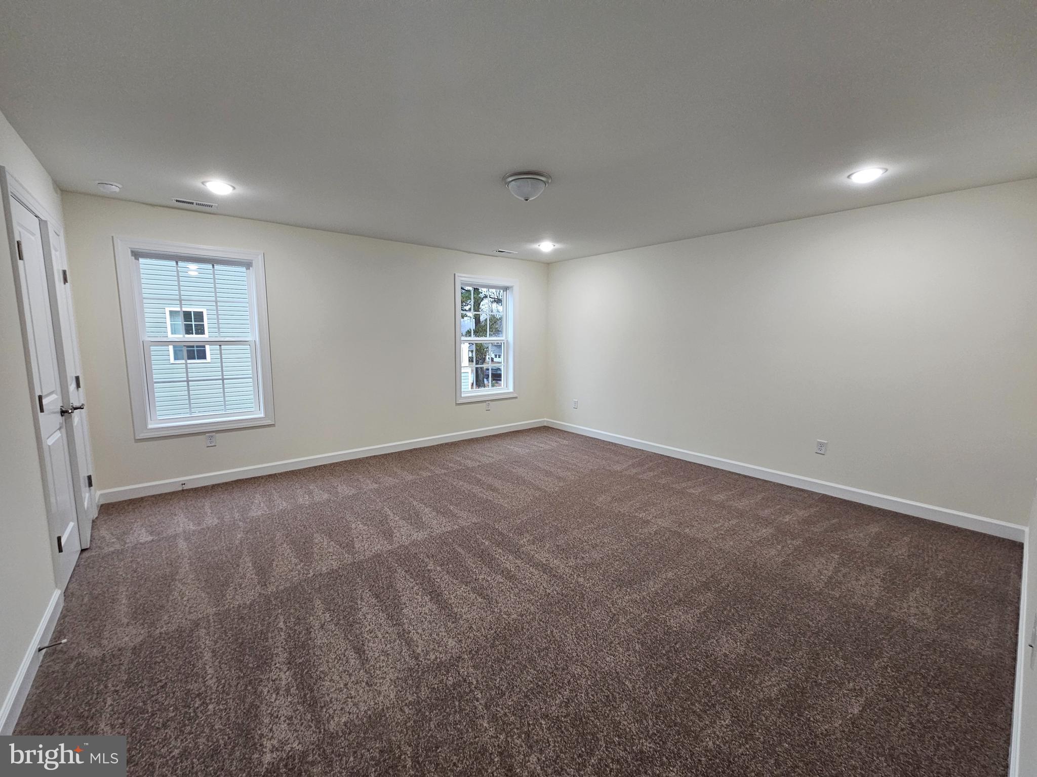 6 Valhalla Court Dover, DE 19904 - Photo 21 of 40 an empty room with windows
