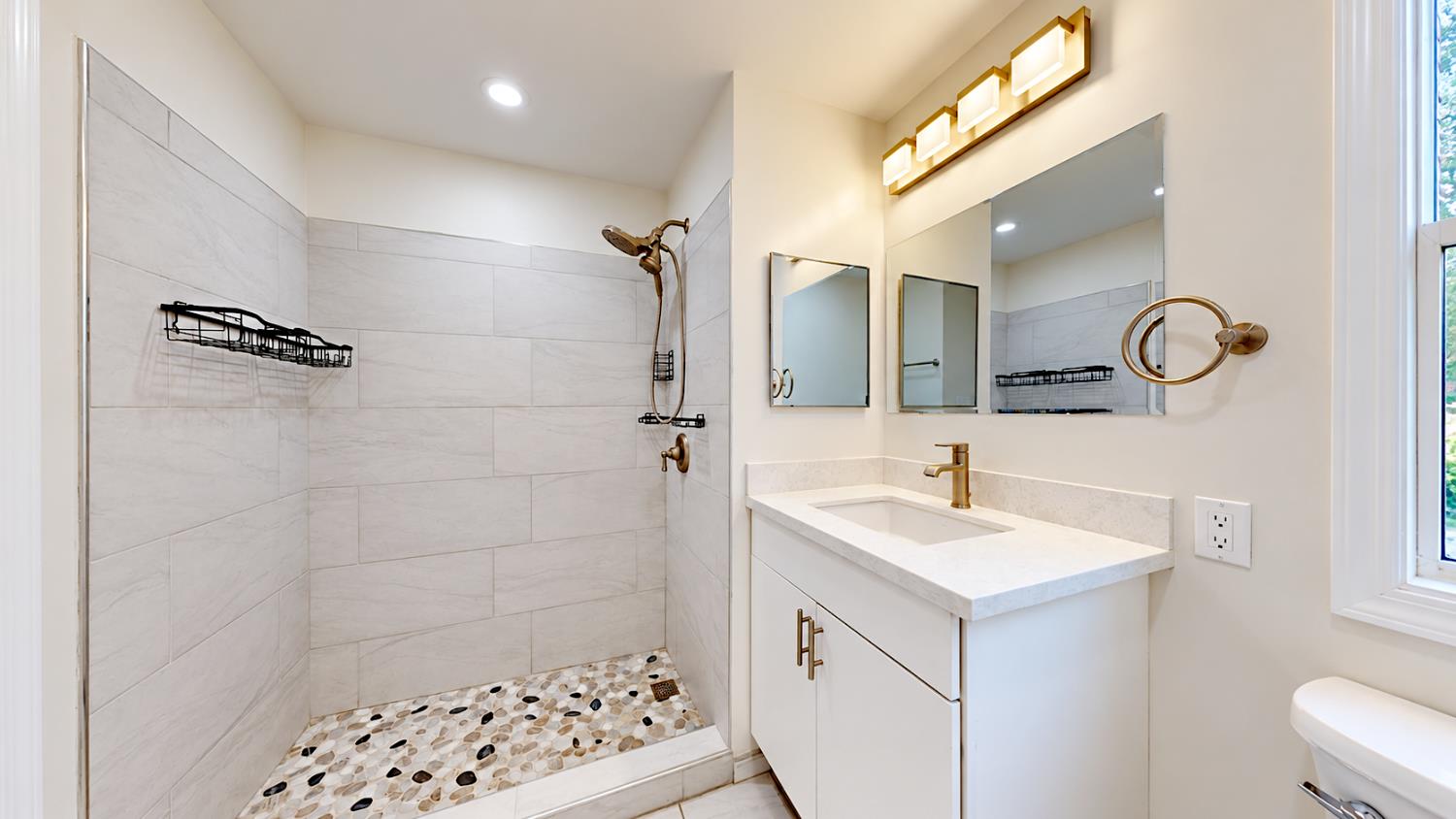 24221 South Chrisman Road, Unit 47 Tracy, CA 95304 - Photo 29 of 57 Gallery Image 29