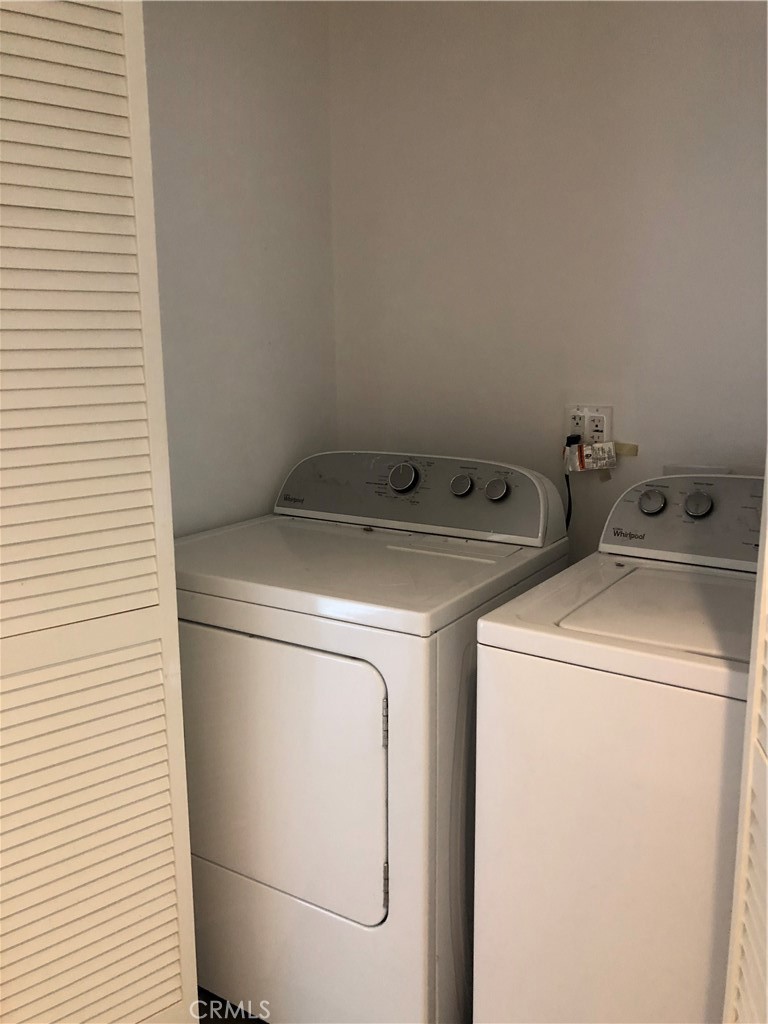 11 South 3rd Street, Unit 421 Alhambra, CA 91801 - Photo 15 of 17 a utility room with dryer and washer