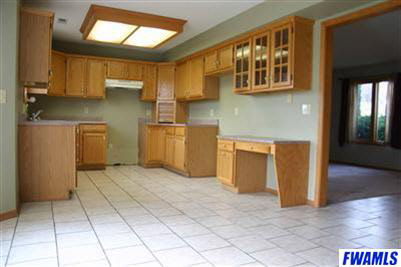 717 Wyss Ridge Drive Fort Wayne, IN 46819 - Photo 11 of 30 Gallery Image 11