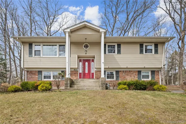 $879,000 | 7 Jacqueline Road, Monsey, NY 10952