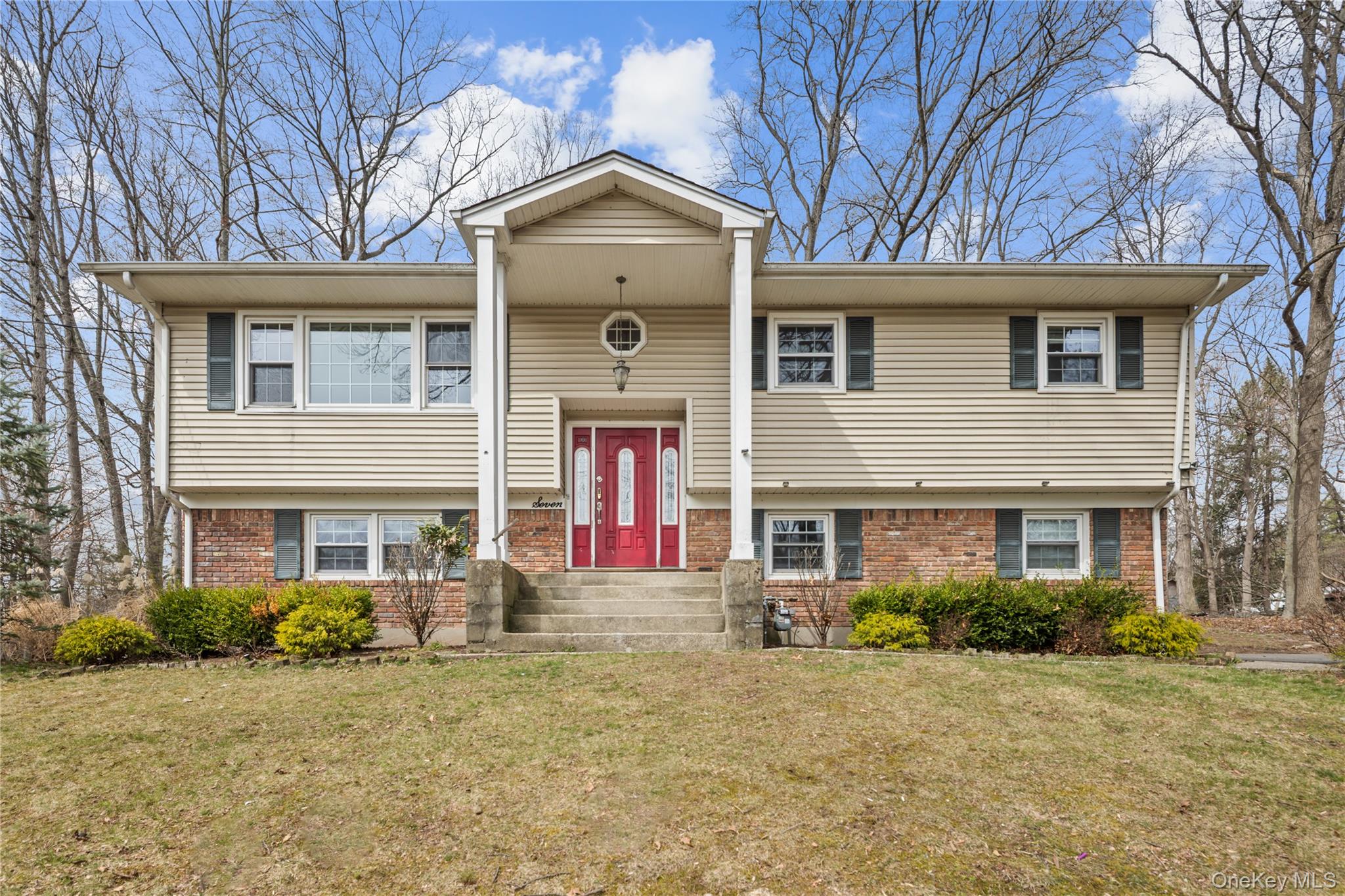 7 Jacqueline Road Monsey, NY 10952 - Photo 1 of 1