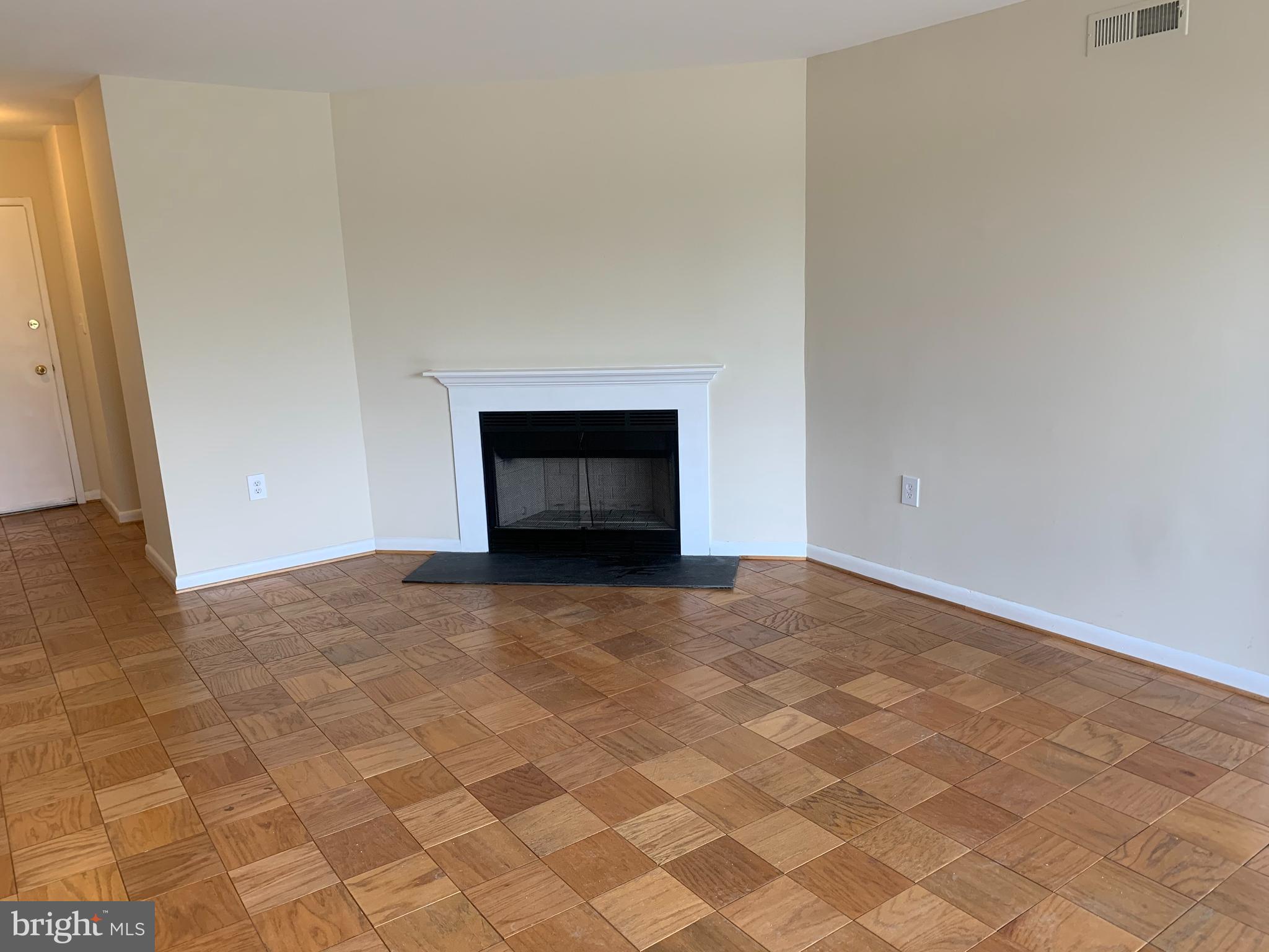 8675 Greenbelt Road, Unit 201 Greenbelt, MD 20770 - Photo 3 of 15