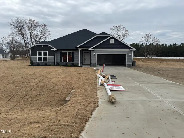 a view of house and outdoor space