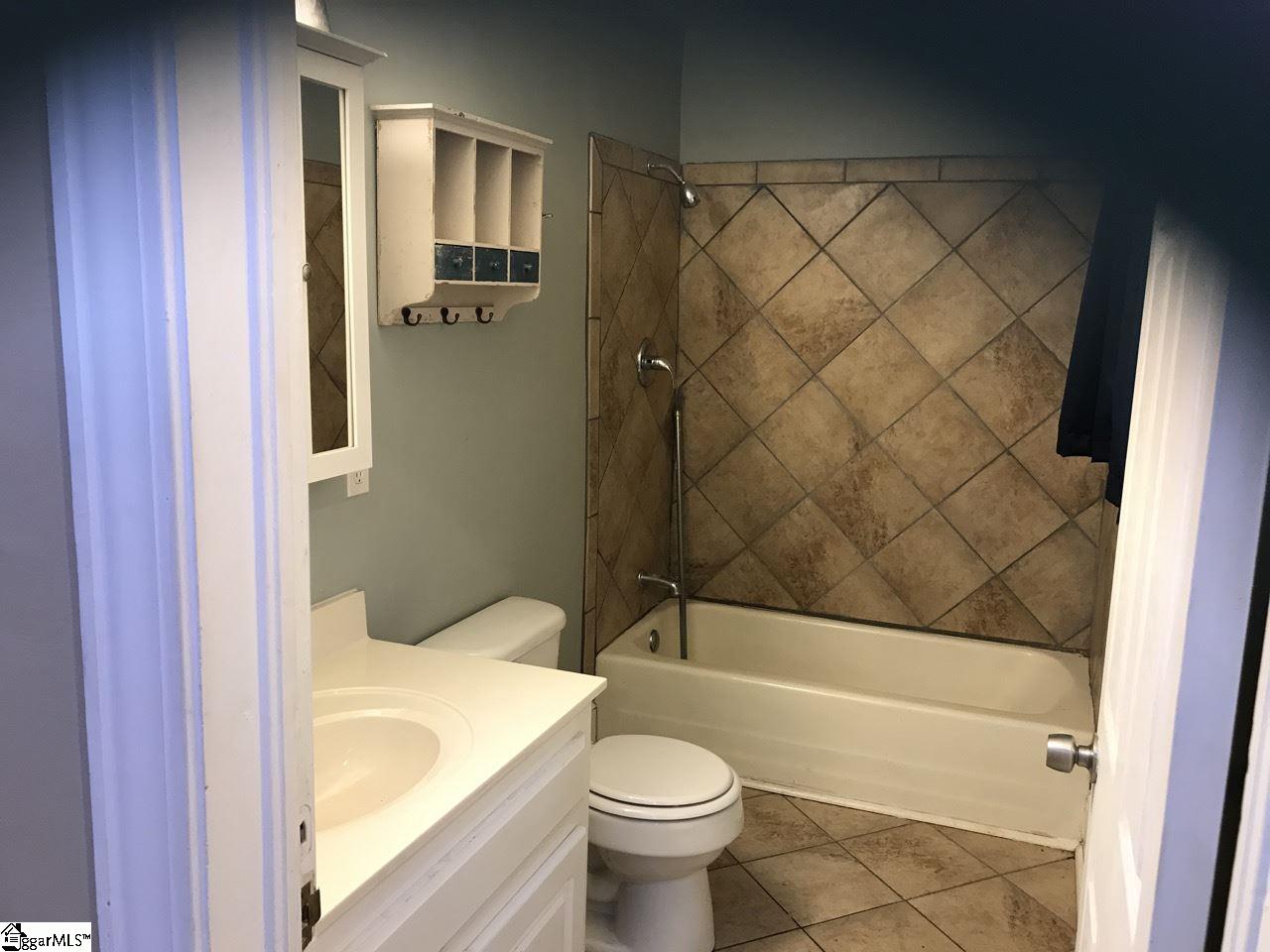 891 Bracken Road Piedmont, SC 29673 - Photo 16 of 36 Gallery Image 16